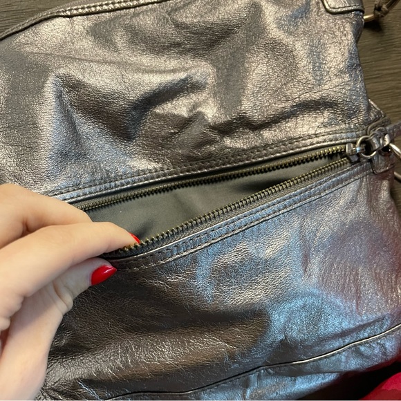 The Sak Metallic Grey Leather Crossbody Purse Bag - Picture 8 of 14
